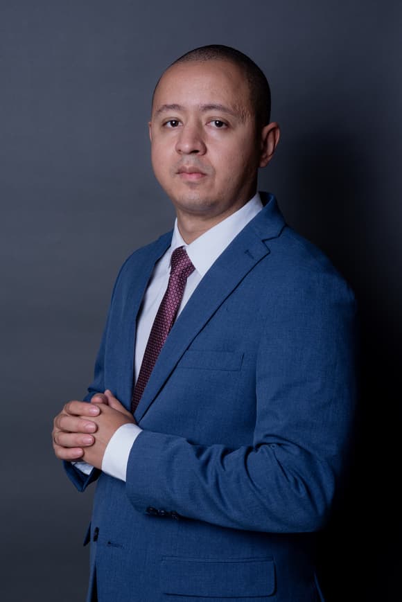 Carlos R. Santos